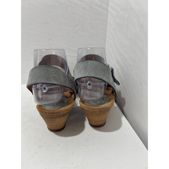 SOFFT Vaden Wedges CHAMBRAY COLOR Sandal size 8.5 Blue - Picture 3 of 7